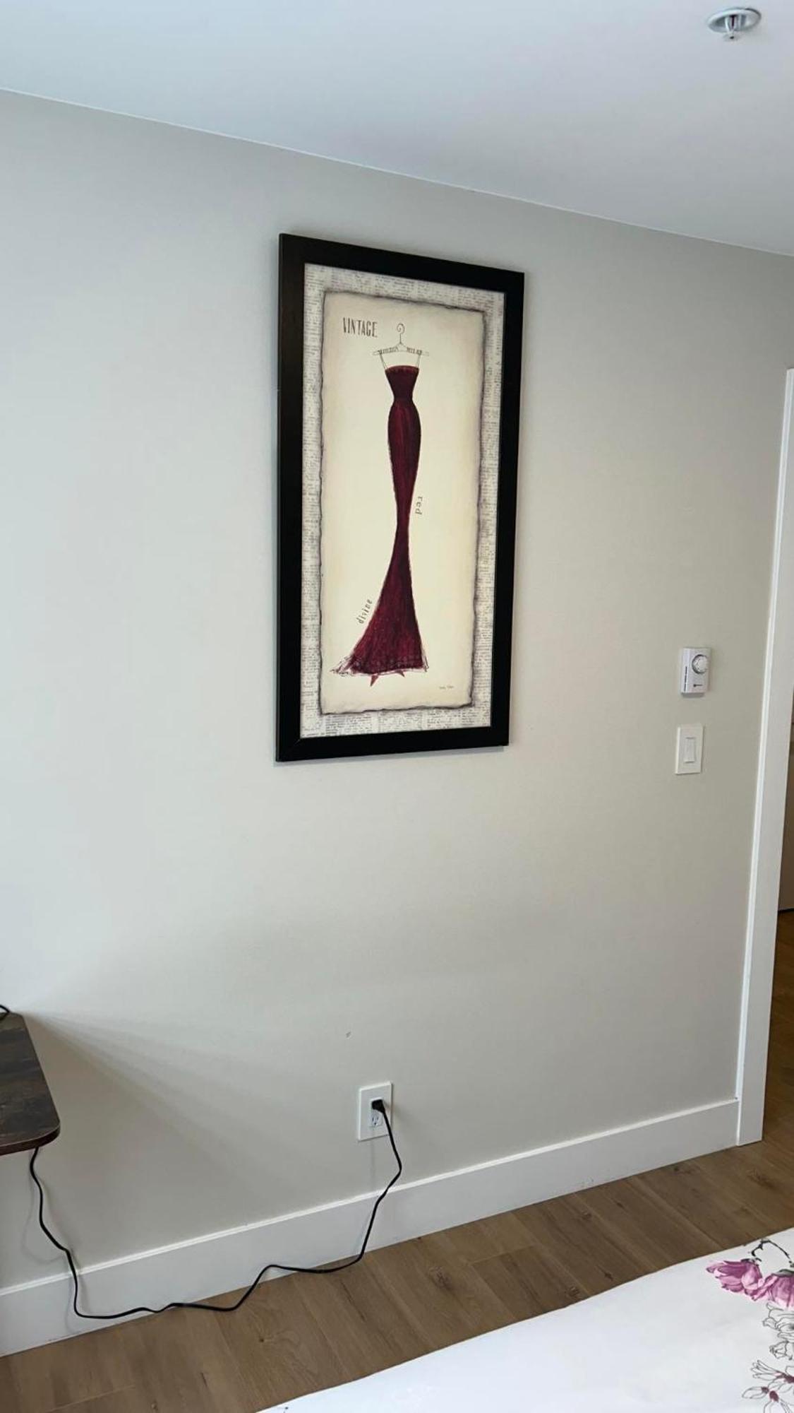New, Spacious 2 Bedrooms In Downtown With Free Parking! Maple Ridge Экстерьер фото